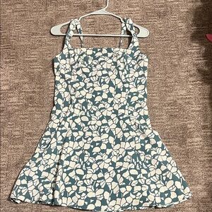 Abercrombie & Fitch Dress